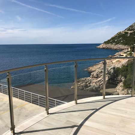 Апартаменты First Line Of The Sea 1 Добра-Вода Экстерьер фото